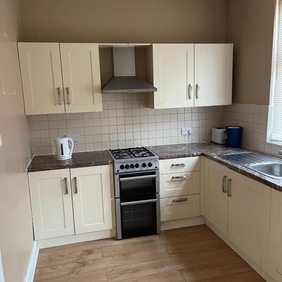 Pc Lodge Kingswood St Preston R1 외부 사진