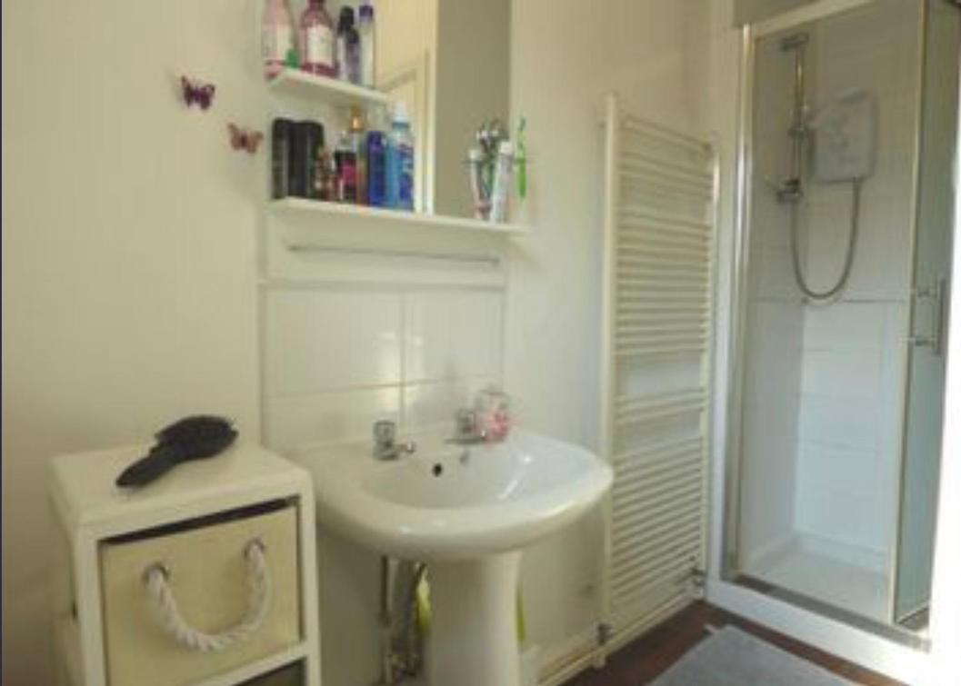 Pc Lodge Kingswood St Preston R1 외부 사진